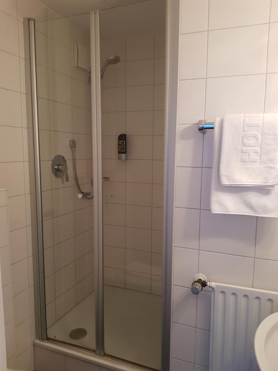 Hotel Alte Krone Tybinga Zewnętrze zdjęcie